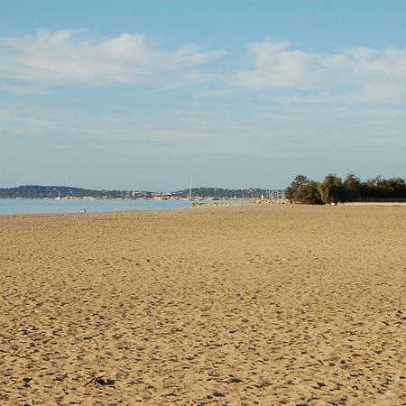Grand Studio A 5Mns De La Plage Des Salins Hyères Kültér fotó